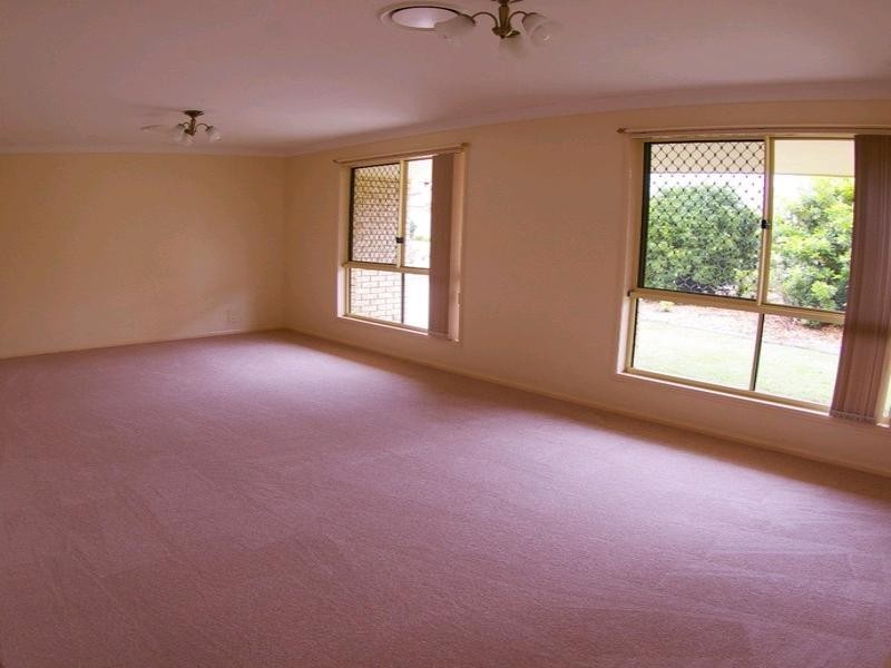 11 Pauline Court, Deception Bay QLD 4508