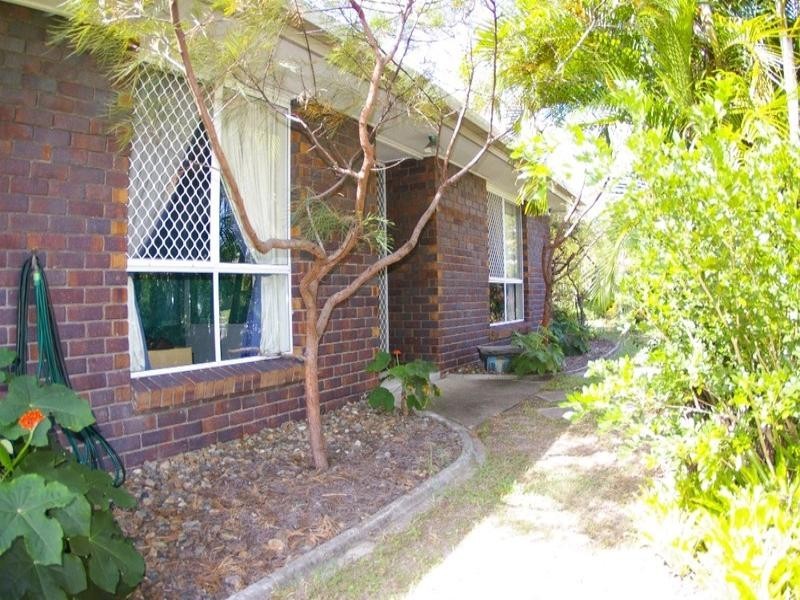 1 Caitlin Court, Deception Bay QLD 4508