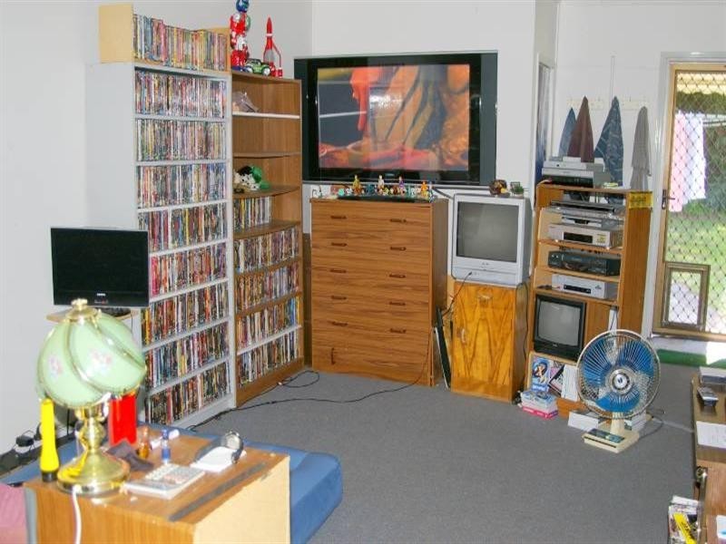 8 Airlie Avenue, Deception Bay QLD 4508