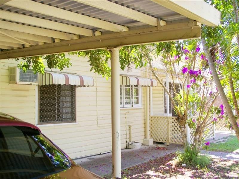 8 Airlie Avenue, Deception Bay QLD 4508