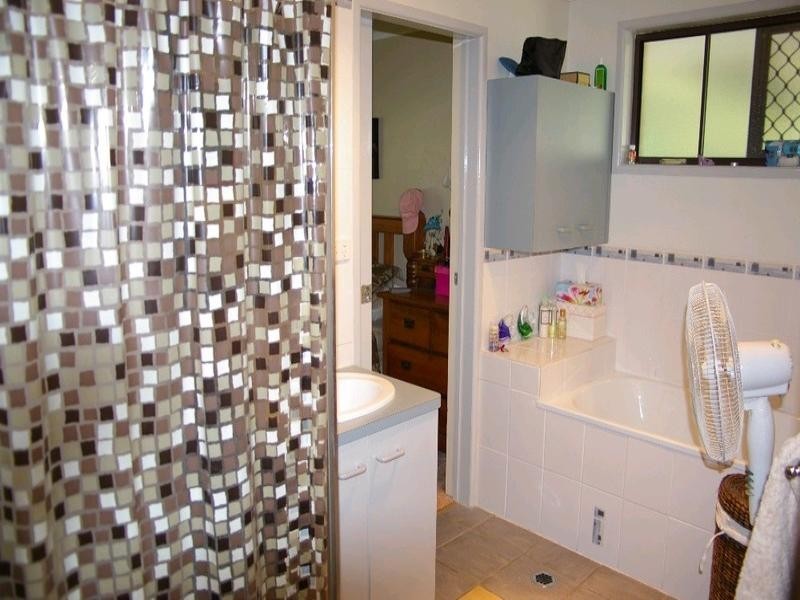 4 Delvene Court, Deception Bay QLD 4508