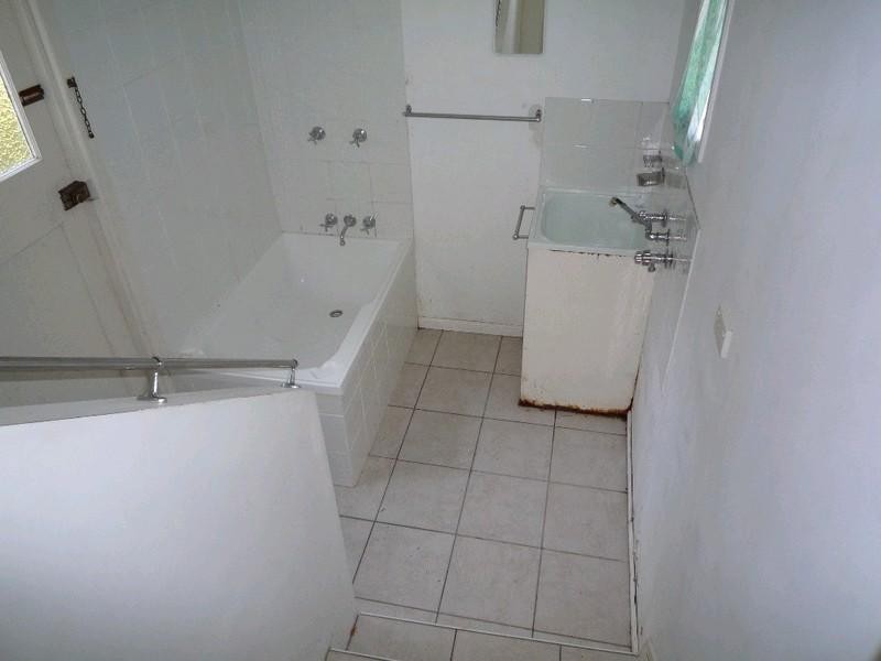 33 Endeavour Street, Deception Bay QLD 4508