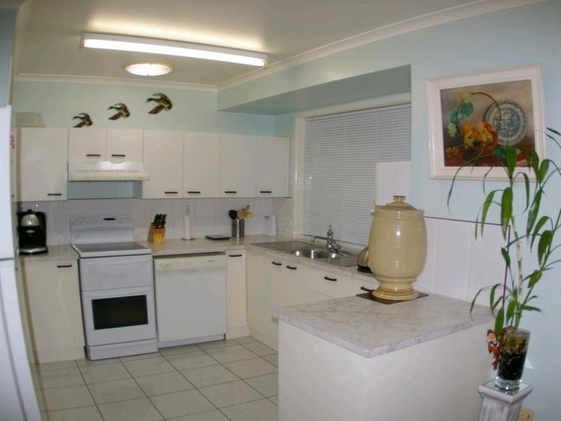 13 Little Street, Deception Bay QLD 4508