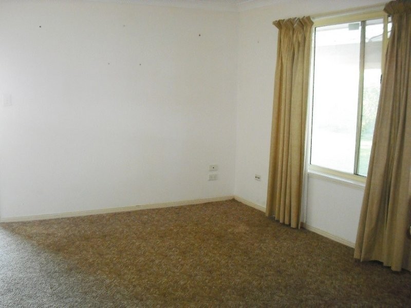 13 Surrey Court, Deception Bay QLD 4508