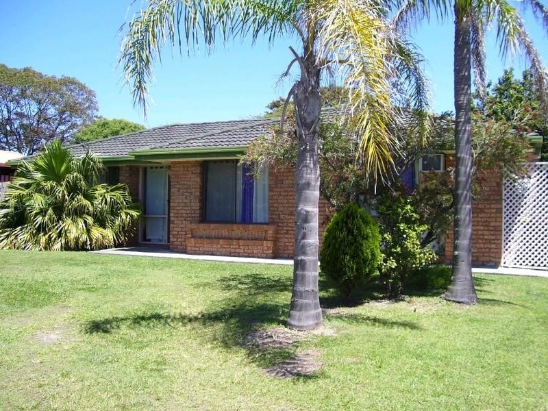 9 Leigh Street, Deception Bay QLD 4508