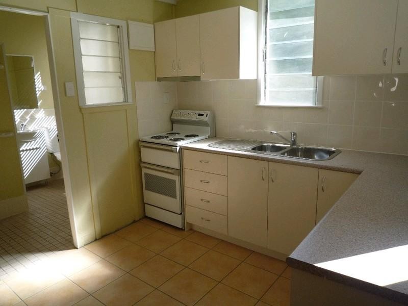 4 Upper Union Street, Deception Bay QLD 4508