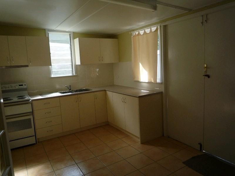 4 Upper Union Street, Deception Bay QLD 4508