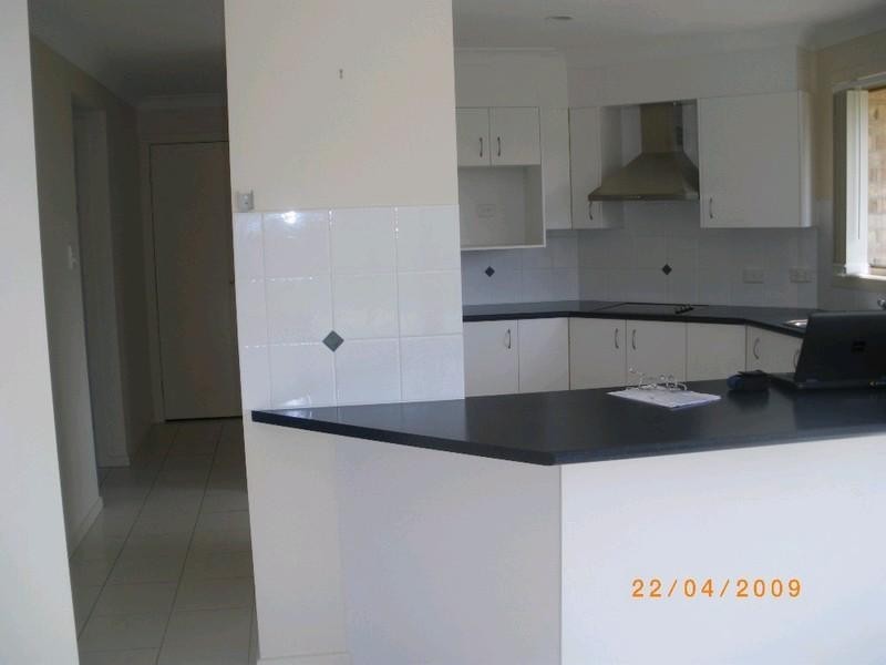 6 Wollemi Close, Morayfield QLD 4506