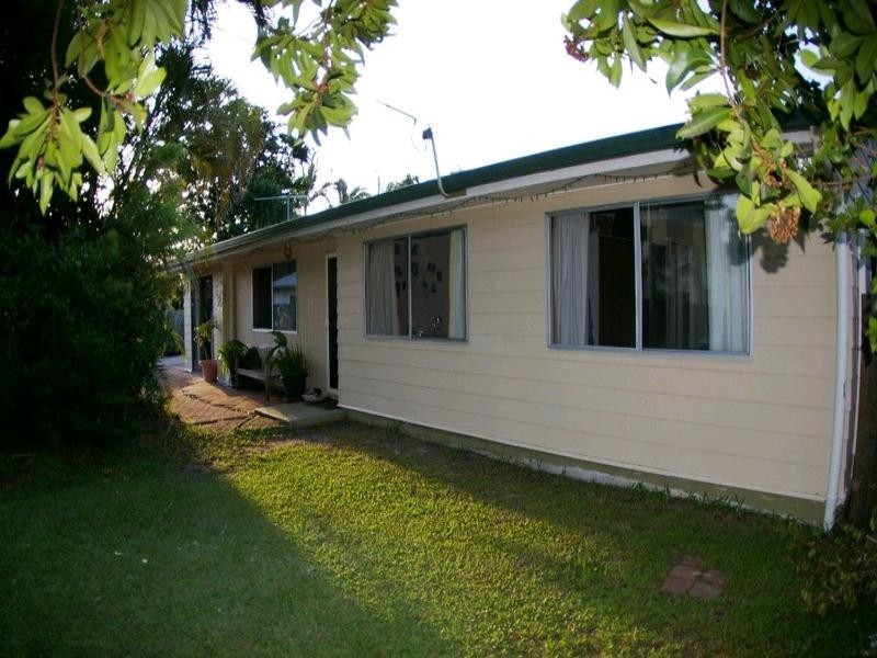 11 Fern Street, Deception Bay QLD 4508