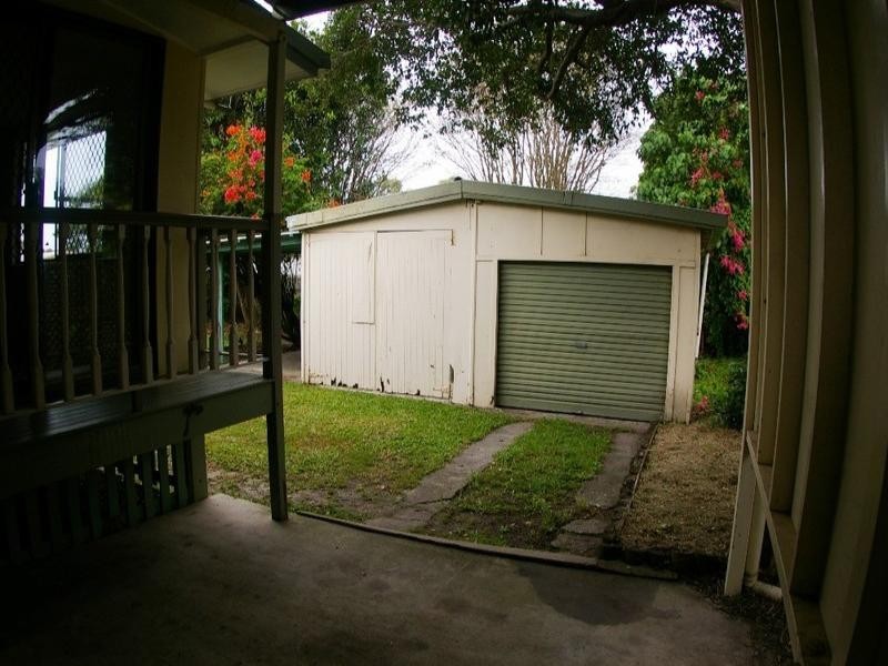 12 Lawnhill Avenue, Deception Bay QLD 4508