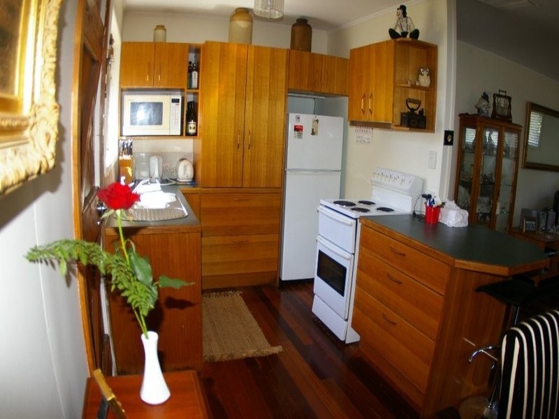 94 Spring Street, Deception Bay QLD 4508