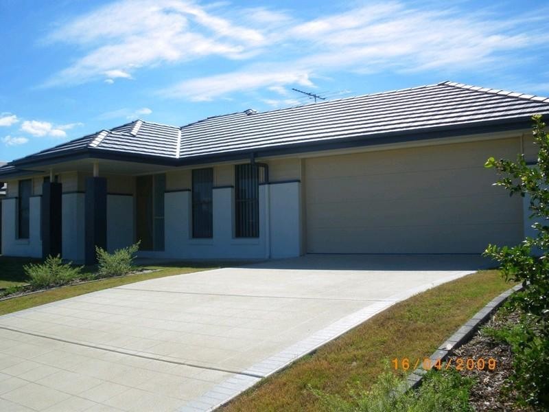 16 Ningi Waters Drive, Ningi QLD 4511