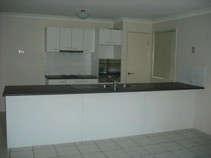 14 Bailey Road, Deception Bay QLD 4508