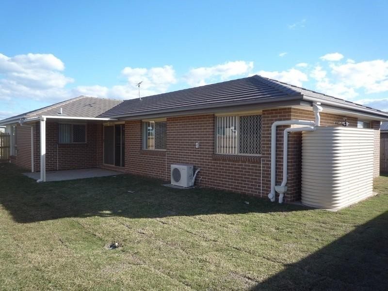 14 Broadleaf Place, Ningi QLD 4511