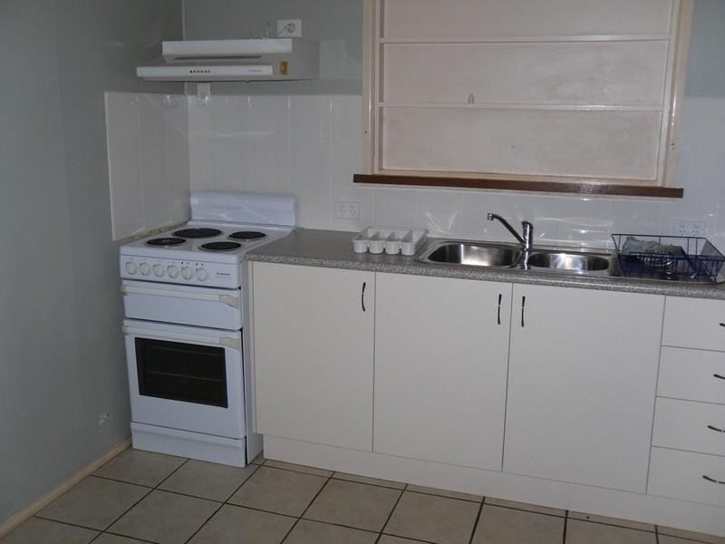 18 Windsor Place, Deception Bay QLD 4508