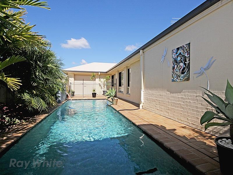 24 Amity Drive, Rothwell QLD 4022