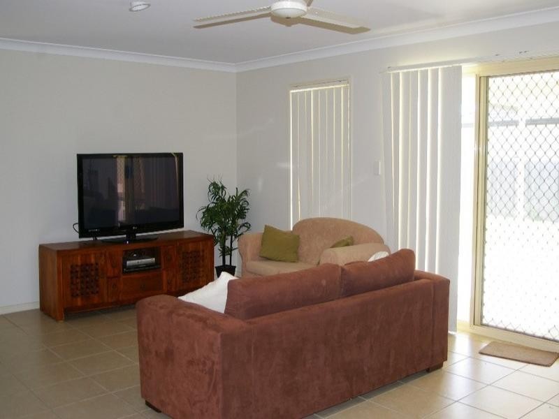 16 Peachester Court, Deception Bay QLD 4508