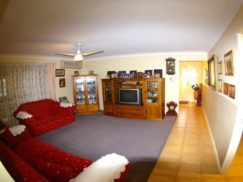 2 Yandina Place, Deception Bay QLD 4508