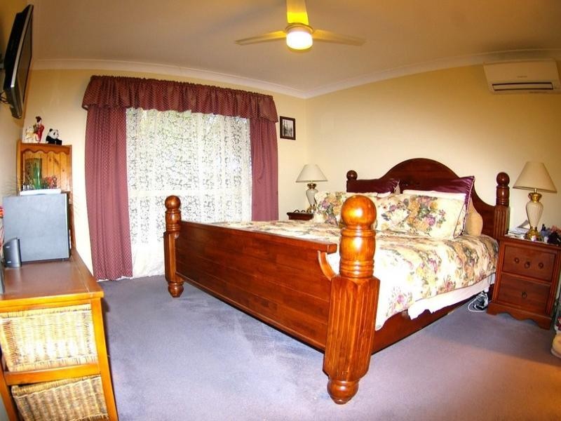 2 Yandina Place, Deception Bay QLD 4508