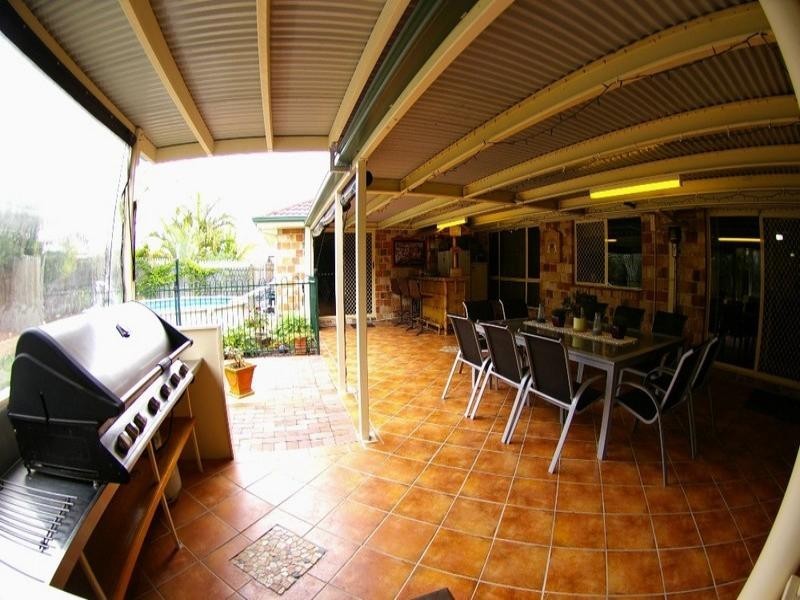 2 Yandina Place, Deception Bay QLD 4508