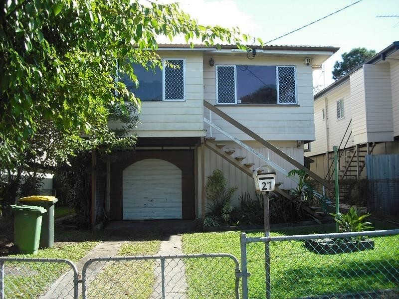 27 Spring Street, Deception Bay QLD 4508