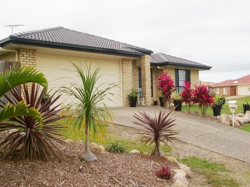 2 Cairns Crescent, Deception Bay QLD 4508