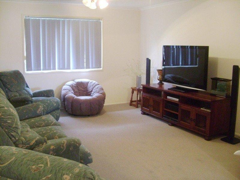 2 Cairns Crescent, Deception Bay QLD 4508