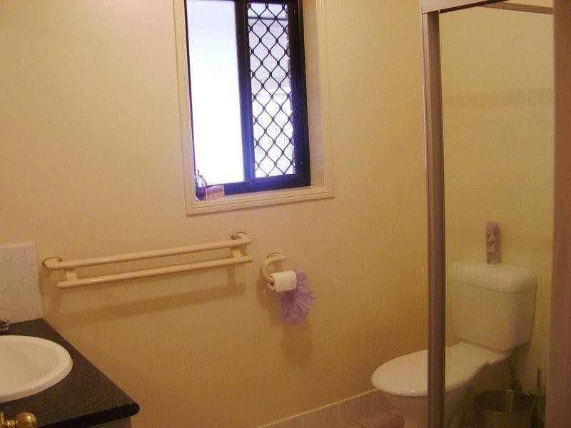 2 Cairns Crescent, Deception Bay QLD 4508