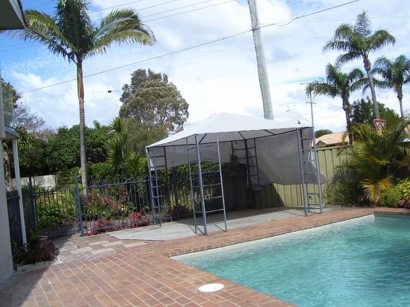 138 Klingner Road, Redcliffe QLD 4020