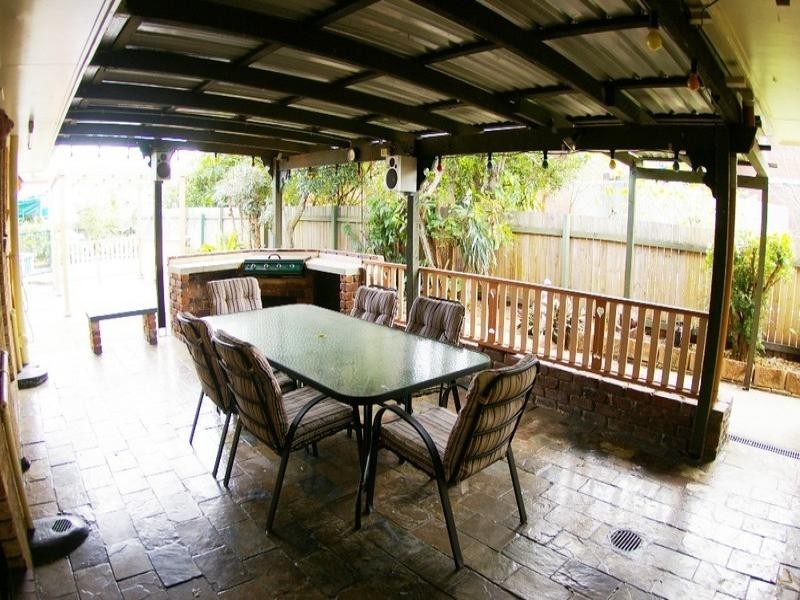 9 Spring Street, Deception Bay QLD 4508