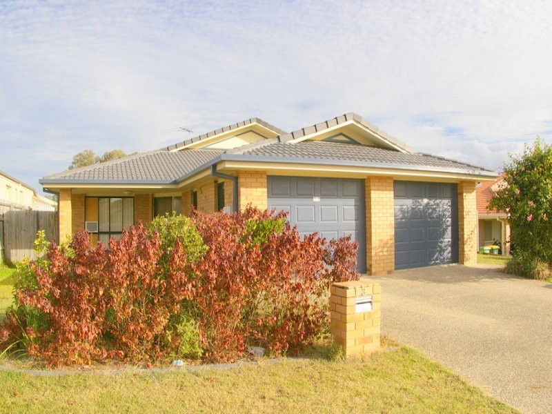 2/3 Normandy Court, Rothwell QLD 4022