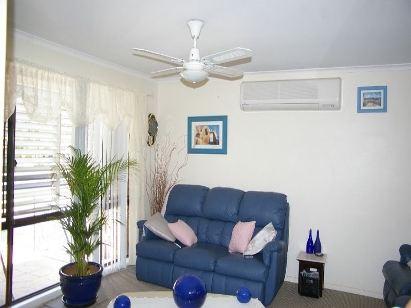 9 Lockyer Parade, Deception Bay QLD 4508