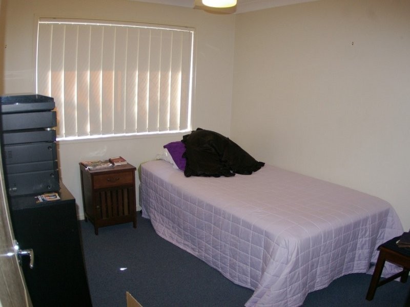 1/8 Adonis Court, Rothwell QLD 4022