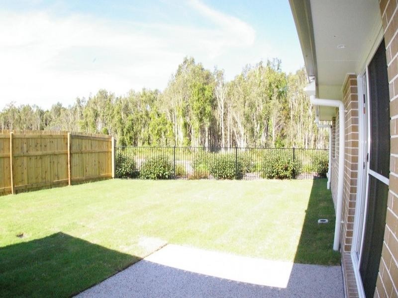 11 Pristine Place, Ningi QLD 4511