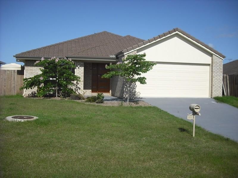 6 Canaipa Court, Rothwell QLD 4022