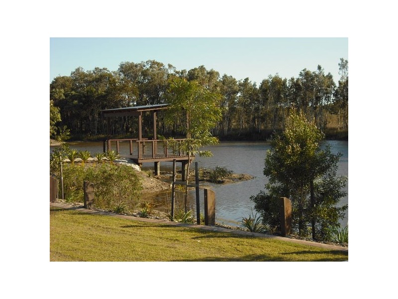 12 Broadleaf Place, Ningi QLD 4511