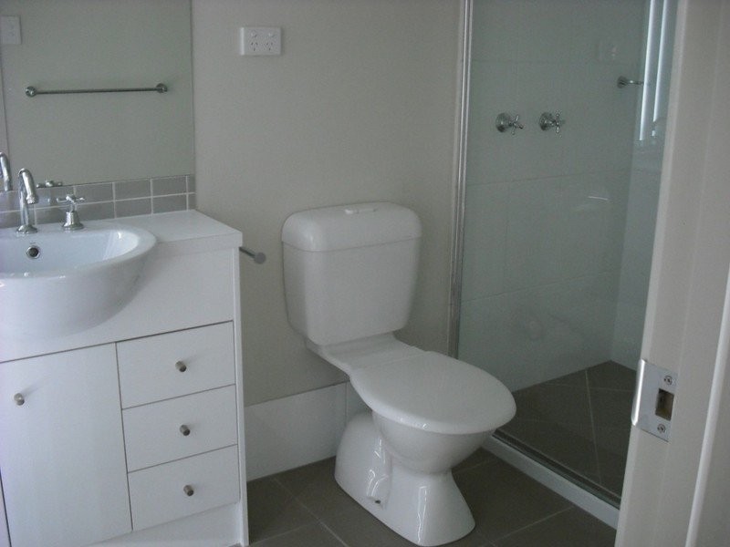 12 Broadleaf Place, Ningi QLD 4511