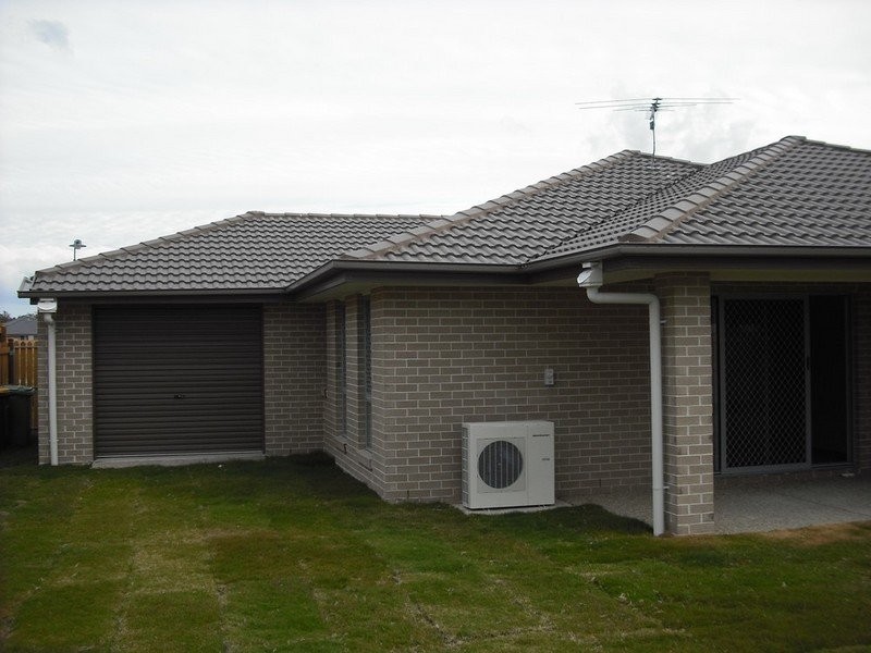 12 Broadleaf Place, Ningi QLD 4511