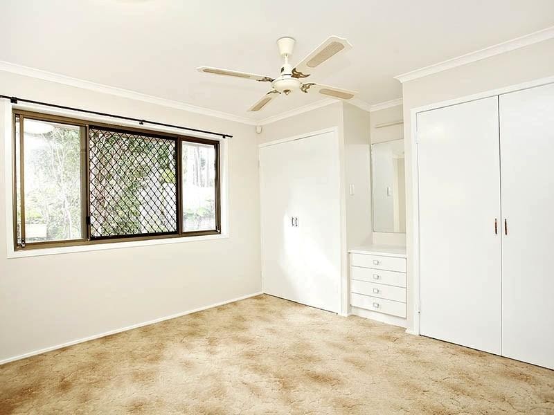 2/4 Simon Street, Deception Bay QLD 4508