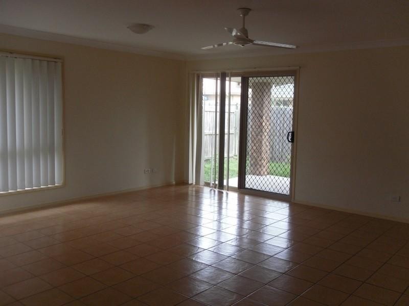 18 Logan Terrace, Deception Bay QLD 4508