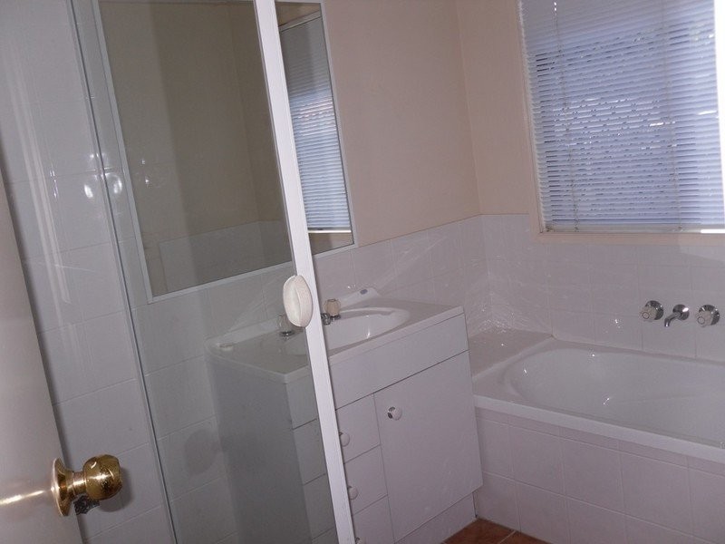 9 Deborah Court, Deception Bay QLD 4508