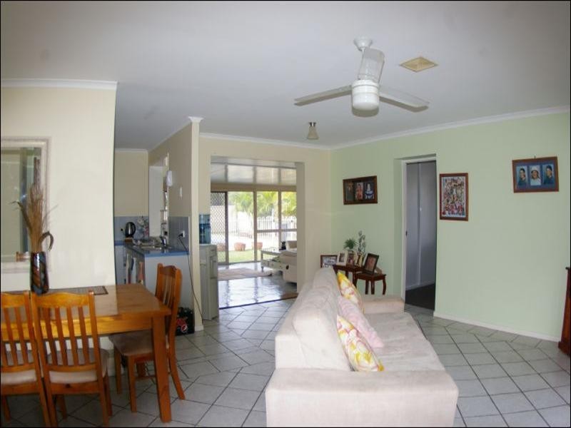 26 Bermuda Avenue, Deception Bay QLD 4508