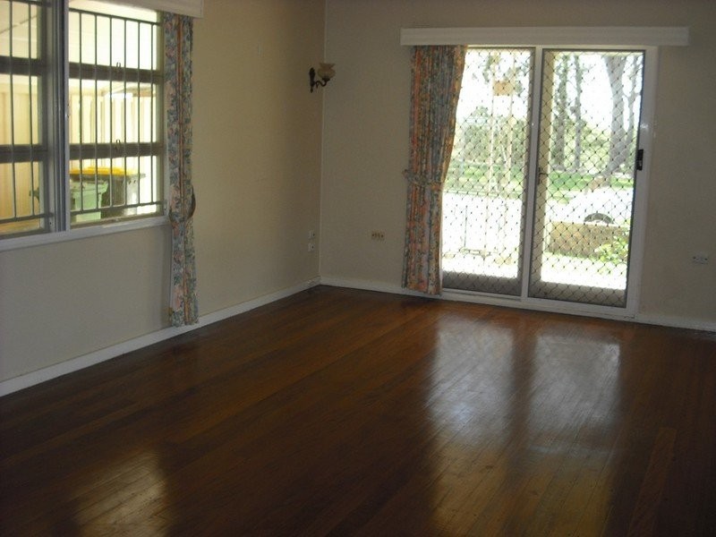 69 Captain Cook Parade, Deception Bay QLD 4508