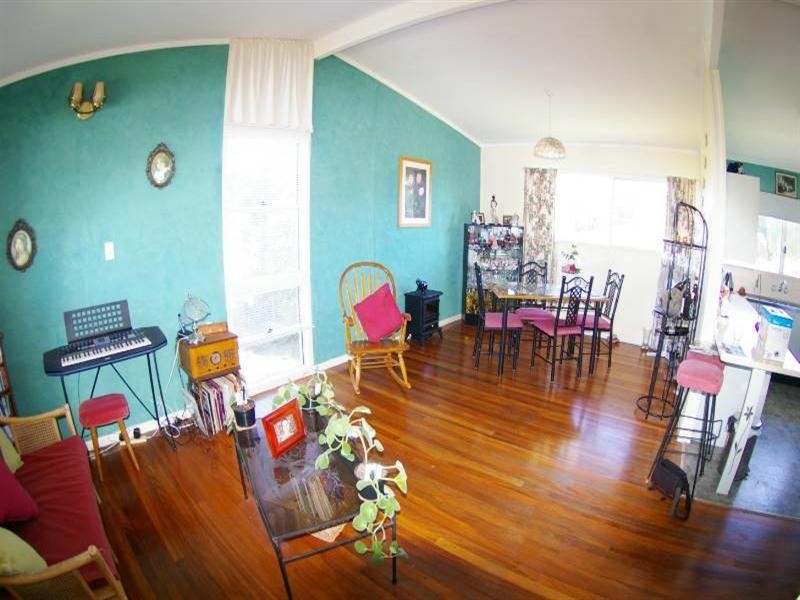 360 Anzac Avenue, Kippa-ring QLD 4021