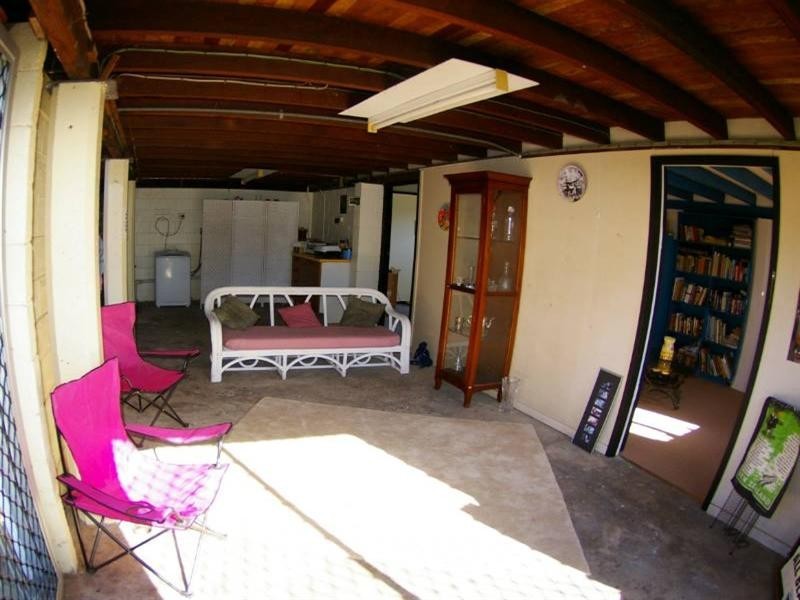 360 Anzac Avenue, Kippa-ring QLD 4021