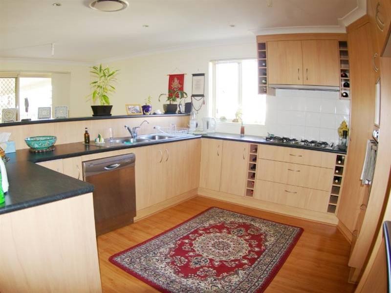 40 Yandina Place, Deception Bay QLD 4508