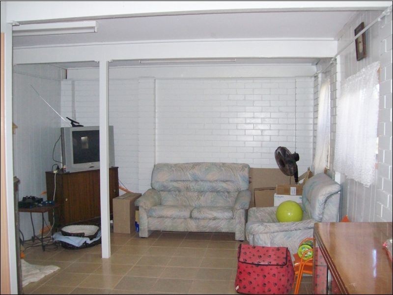 4 Claragh Court, Kallangur QLD 4503