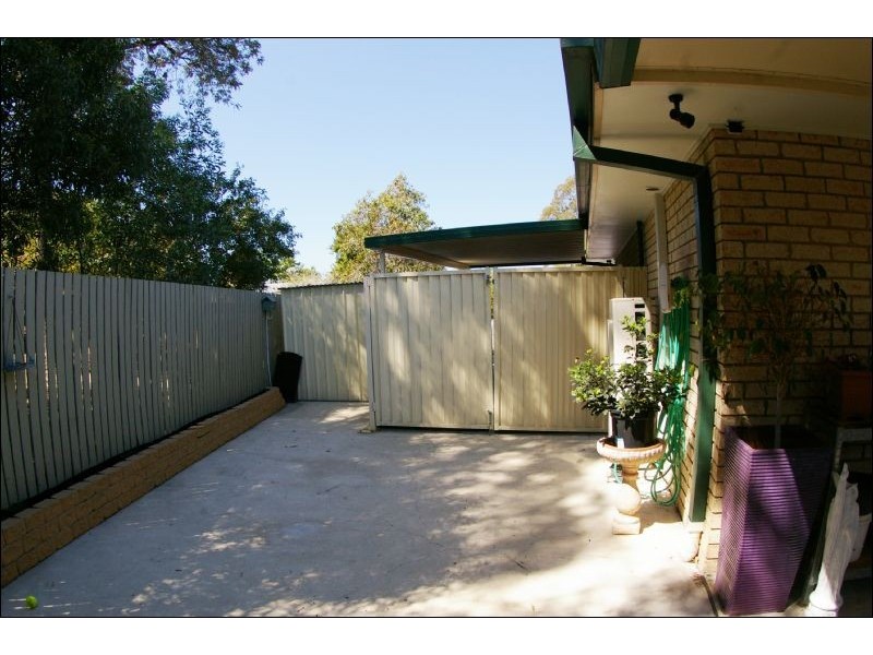 6 Stamp Street, Deception Bay QLD 4508