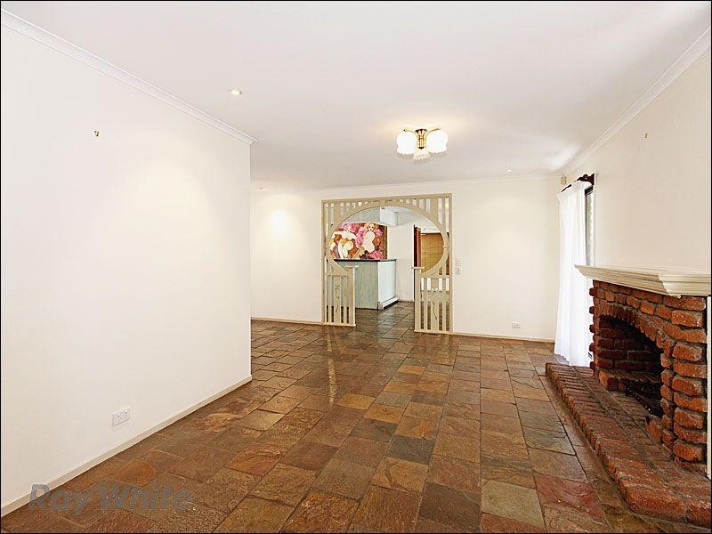 6 Welsby Court, Rothwell QLD 4022