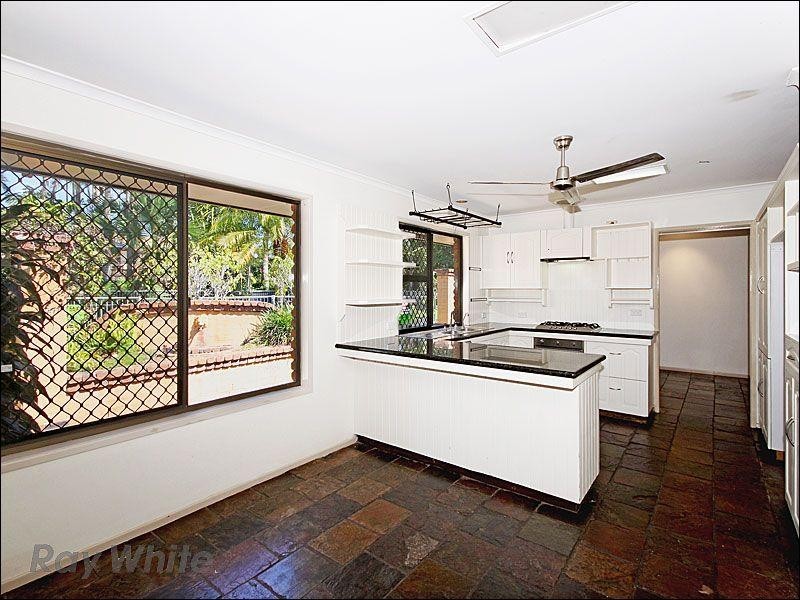 6 Welsby Court, Rothwell QLD 4022